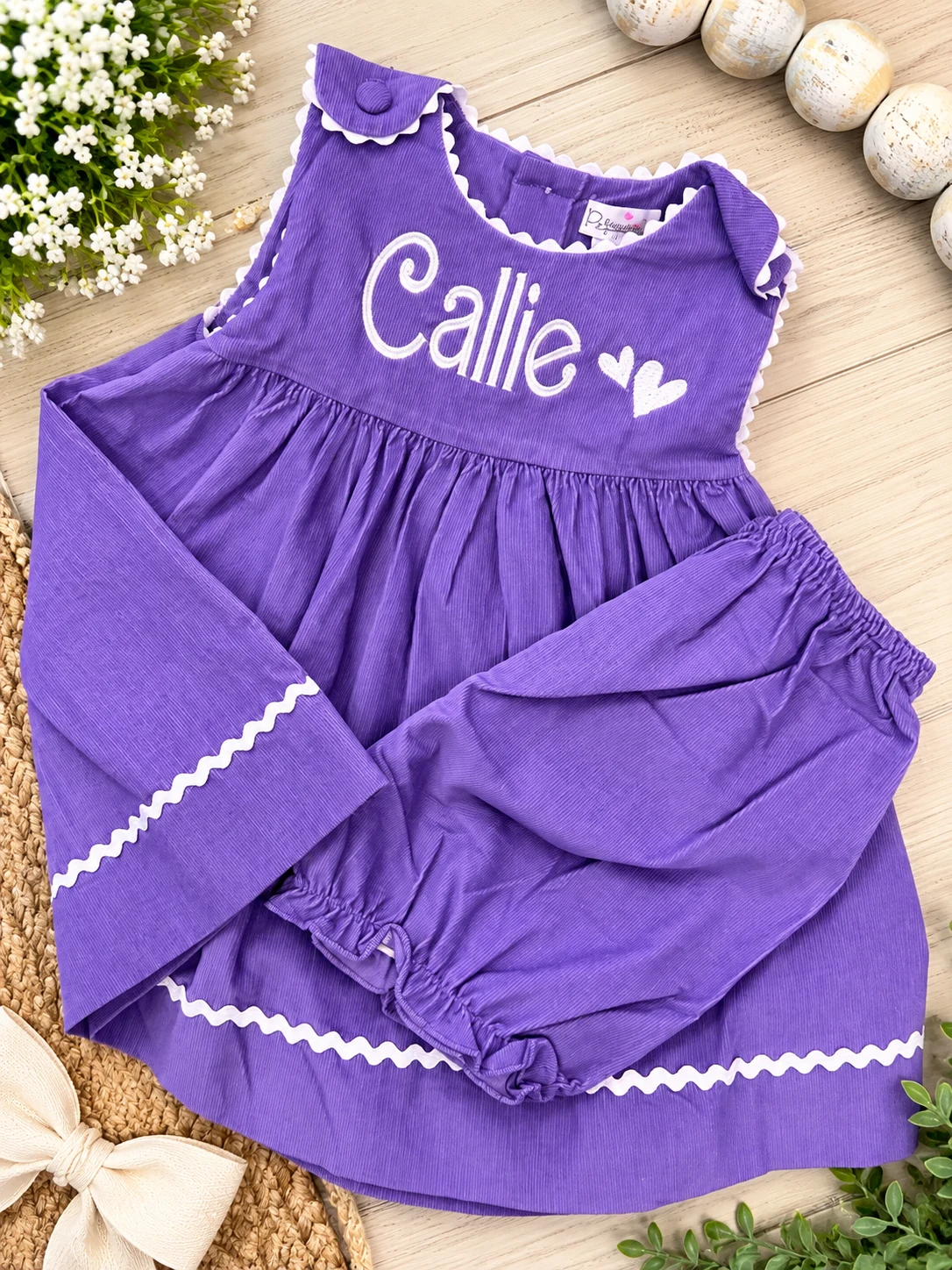 Personalized embroidered name tags